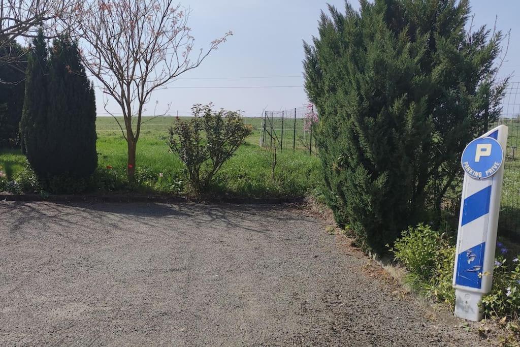 Вілла Gite La Metairie, Au Calme A La Campagne Saint-Seurin-de-Palenne Екстер'єр фото